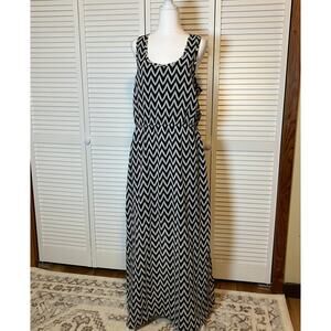 Indulge Chevron Scoop Neck Sleeveless A-line Maxi Dress XL